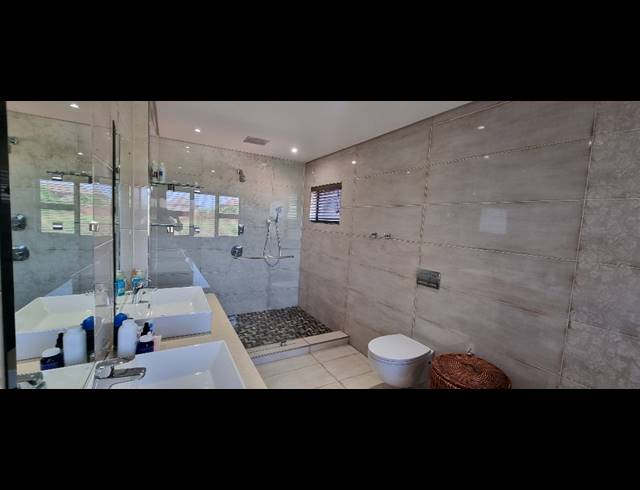 4 BEDROOM FREEHOLD FOR SALE IN IZINGA